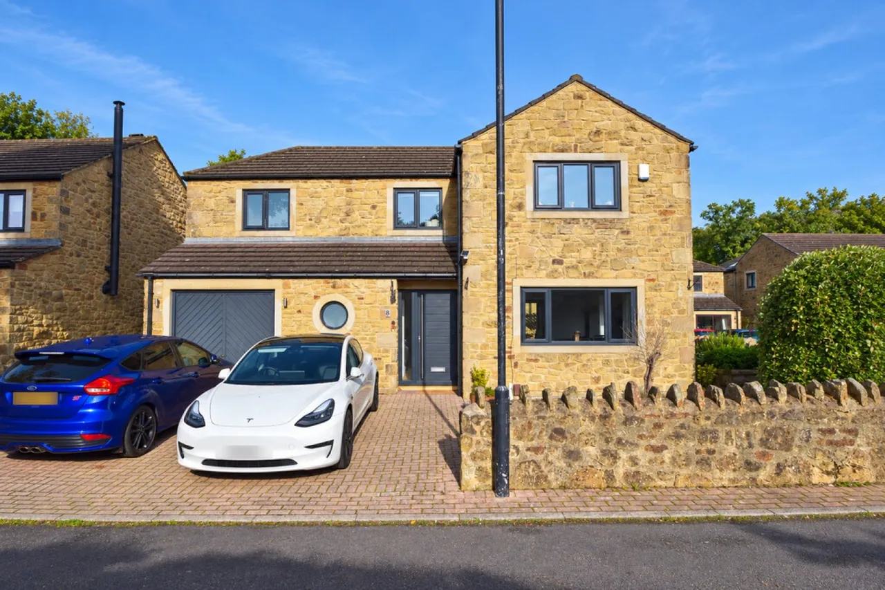 4 bed house for sale, Haworth, Keighley, BD22