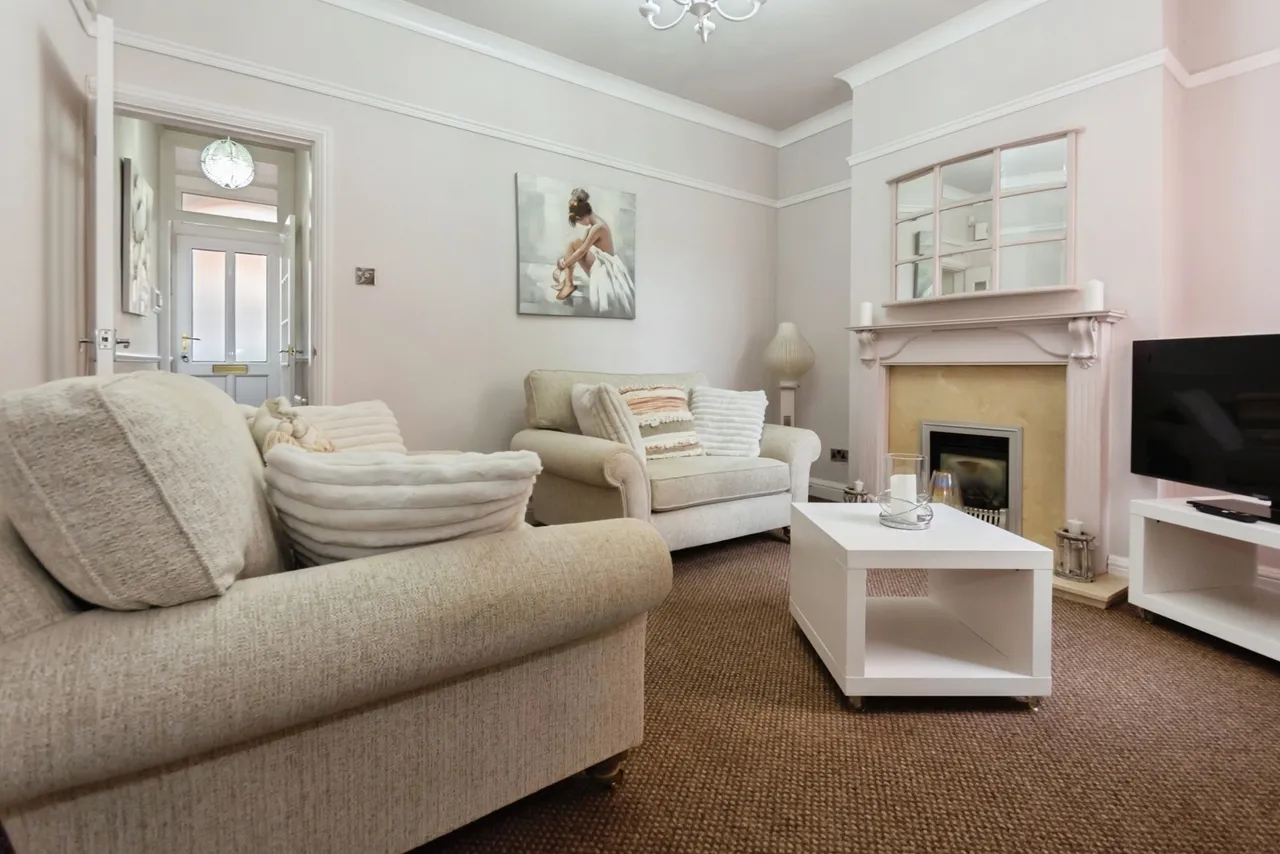Gladstone Road, BIRMINGHAM, West Midlands, B26, photo 5