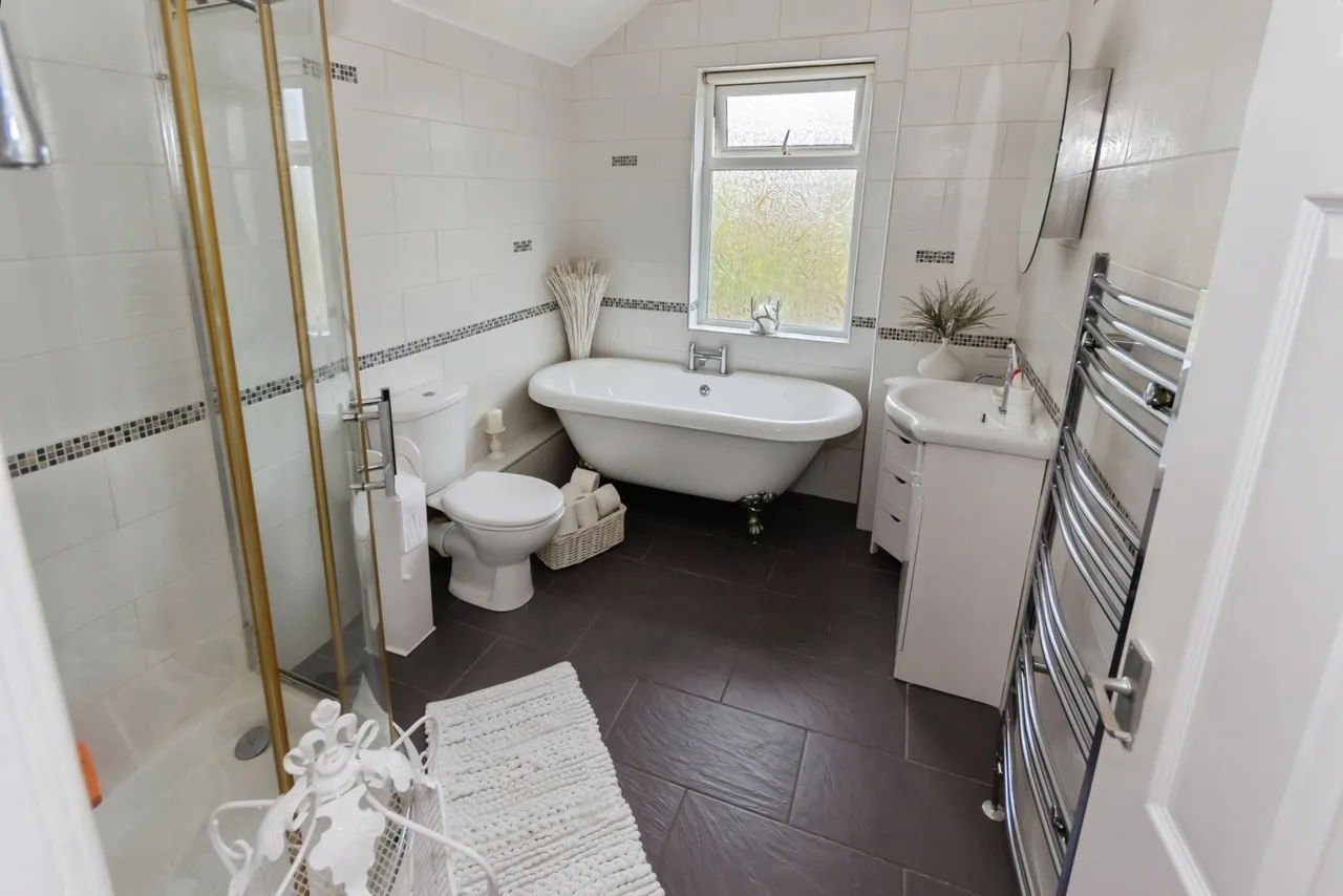 Gladstone Road, BIRMINGHAM, West Midlands, B26, photo 15