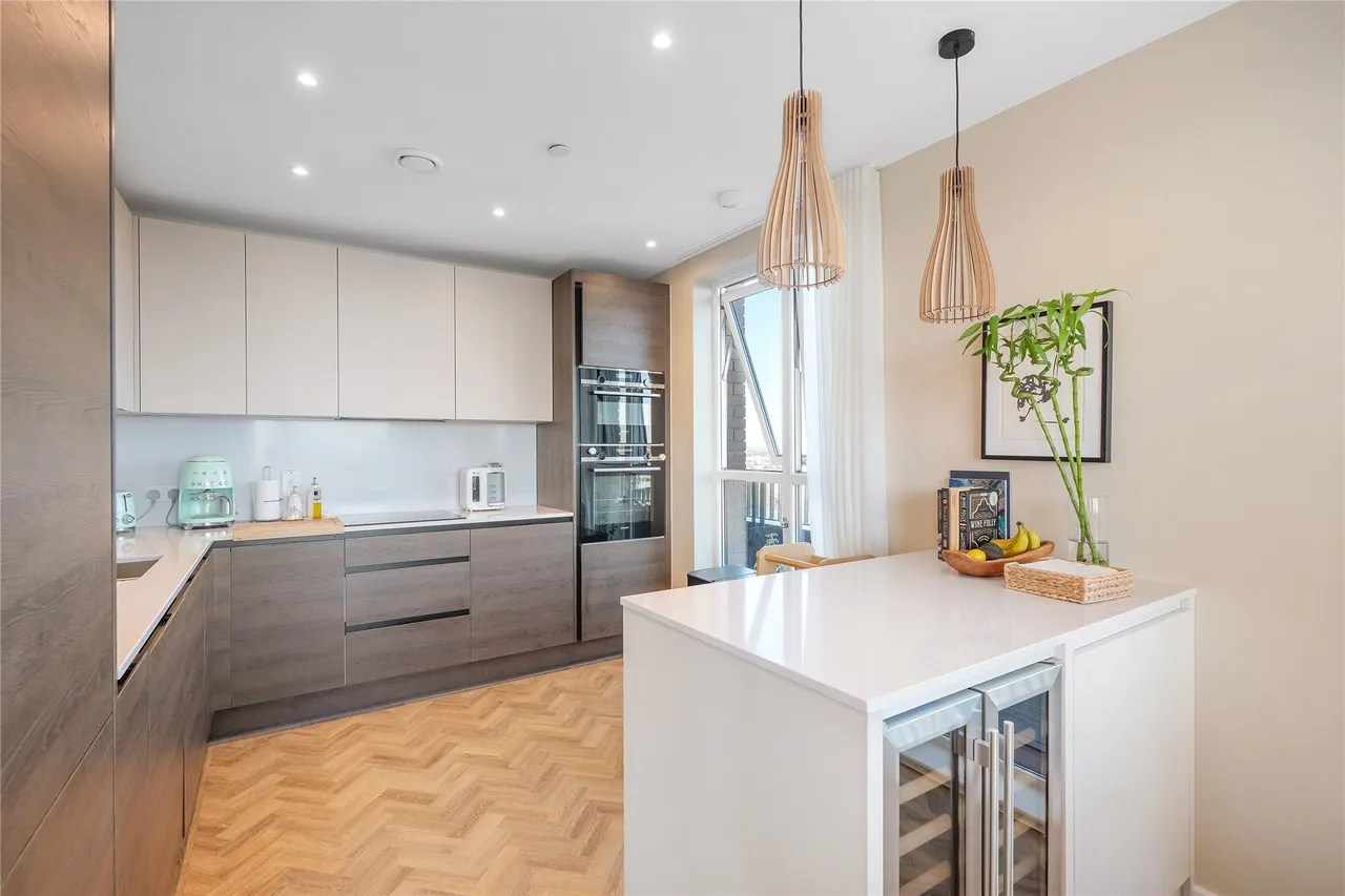 101 Azores House, Clarence Avenue, London, SW4, photo 7