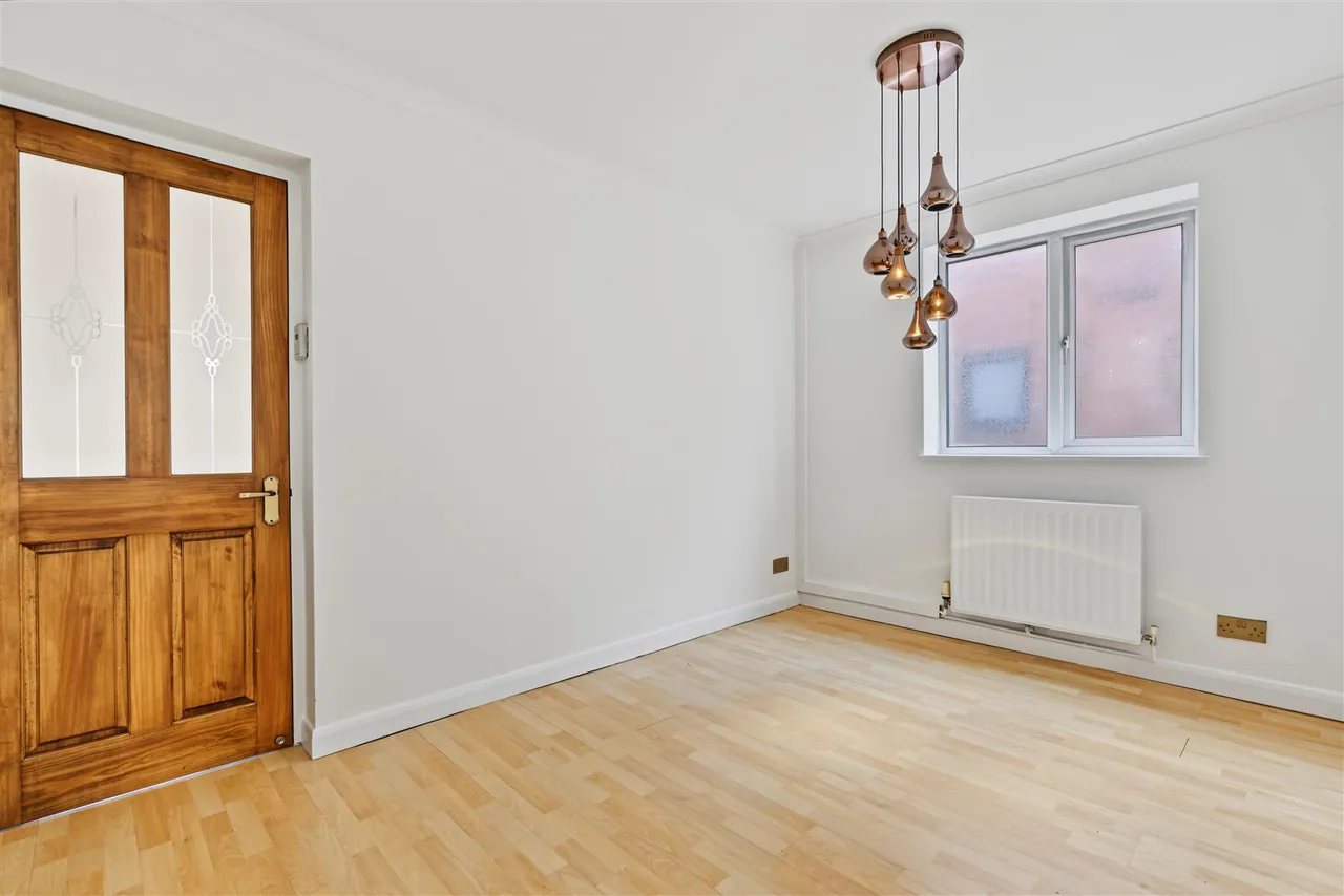 Woodland Avenue, Breaston, DE72, photo 7