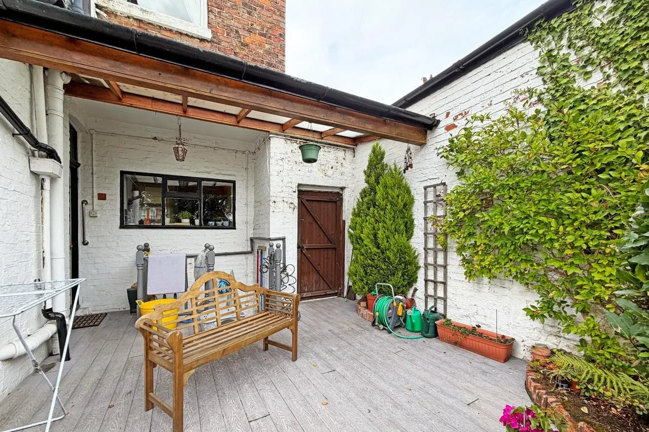 Brookfield Avenue, Timperley, Cheshire WA15 6TH, photo 41