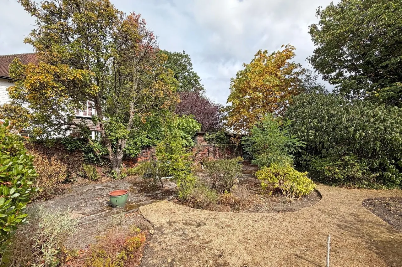 Brookfield Avenue, Timperley, Cheshire WA15 6TH, photo 35
