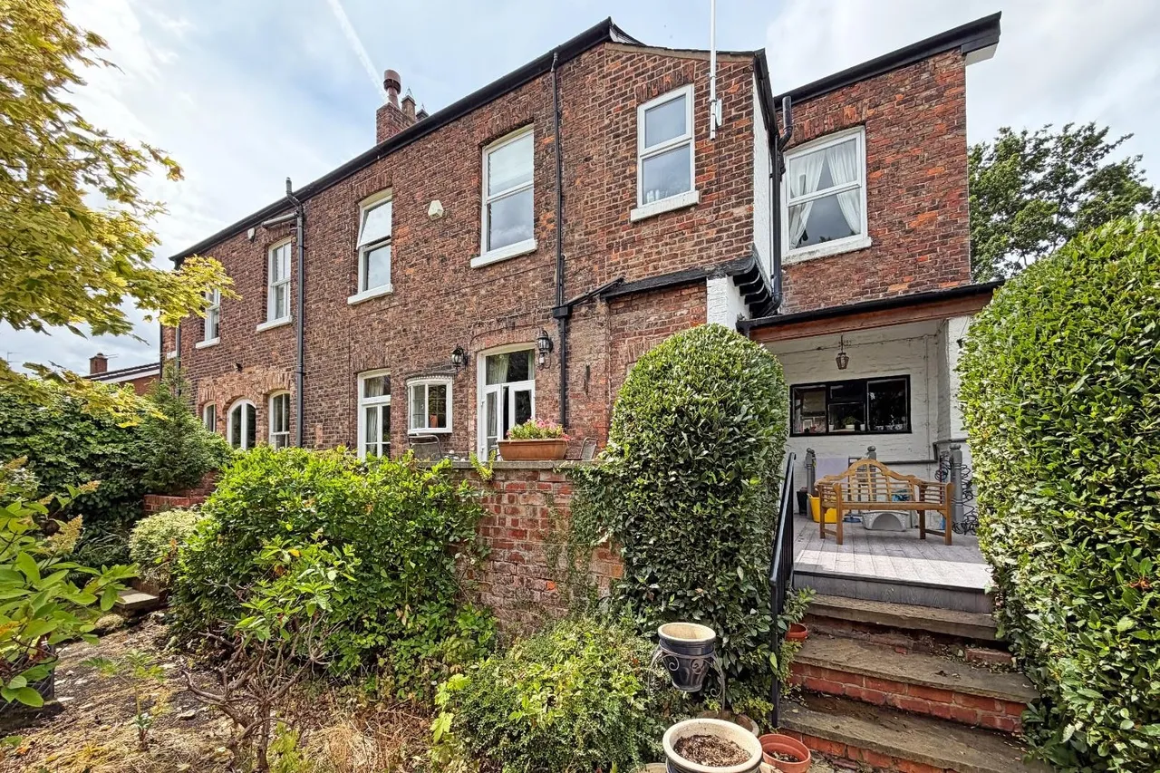 Brookfield Avenue, Timperley, Cheshire WA15 6TH, photo 32