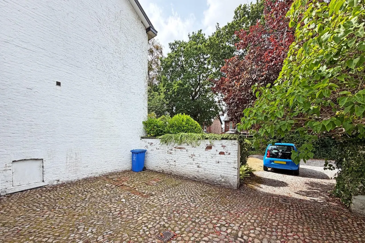 Brookfield Avenue, Timperley, Cheshire WA15 6TH, photo 29