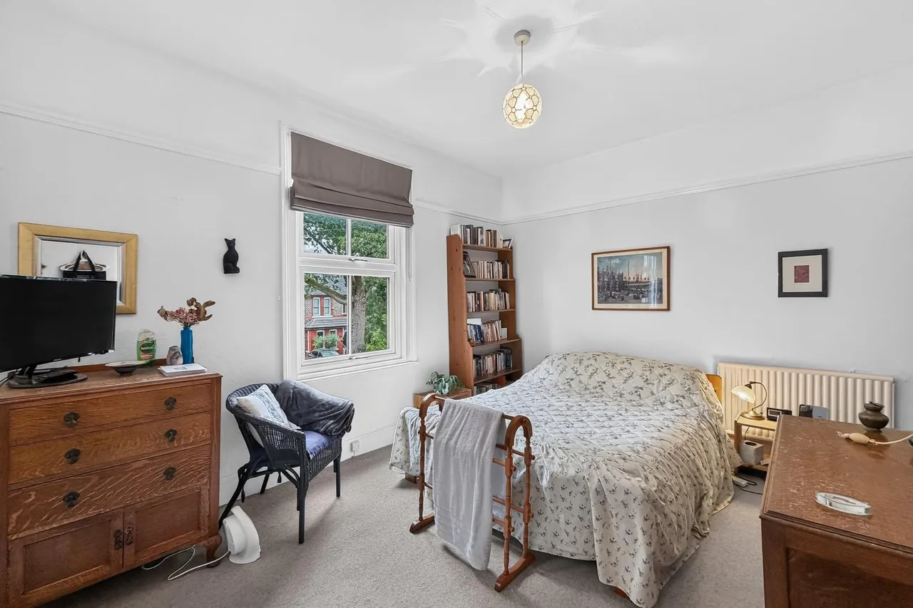 Brookfield Avenue, Timperley, Cheshire WA15 6TH, photo 23