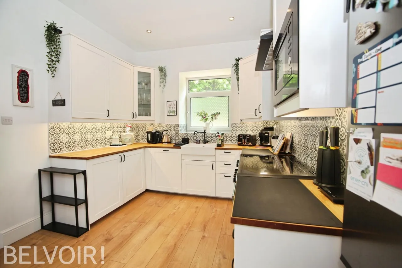 Merthyr Road, Pontypridd, CF37, photo 11