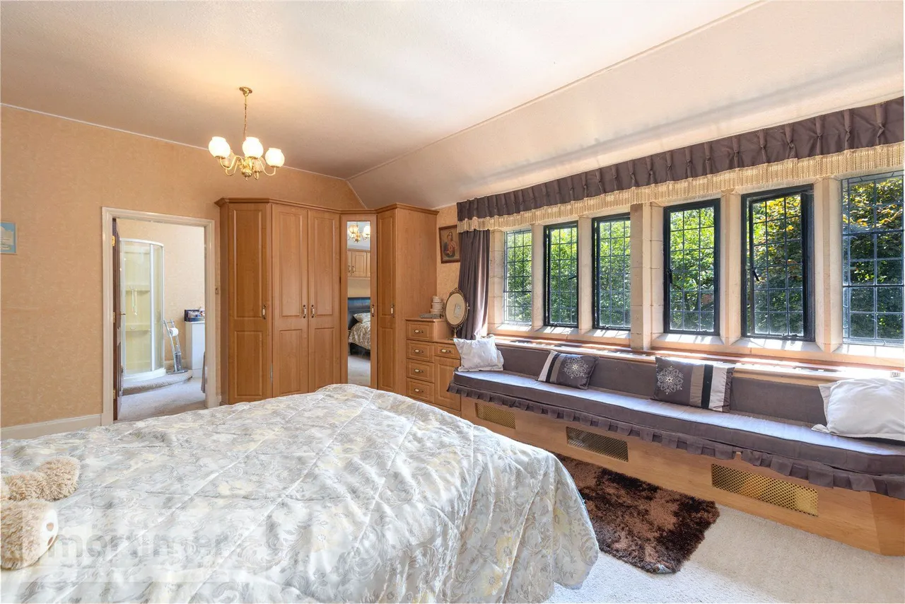 Whalley Road, Accrington, BB5, photo 25