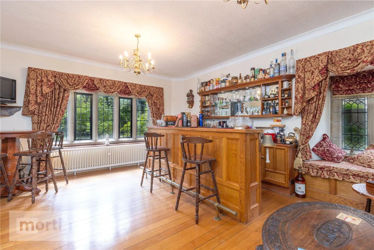 Whalley Road, Accrington, BB5, photo 9