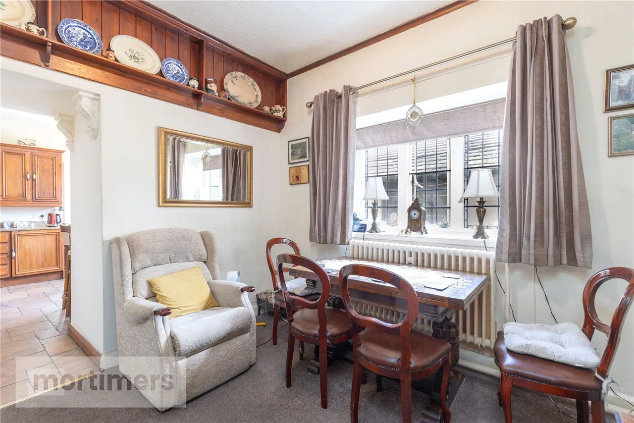 Whalley Road, Accrington, BB5, photo 18
