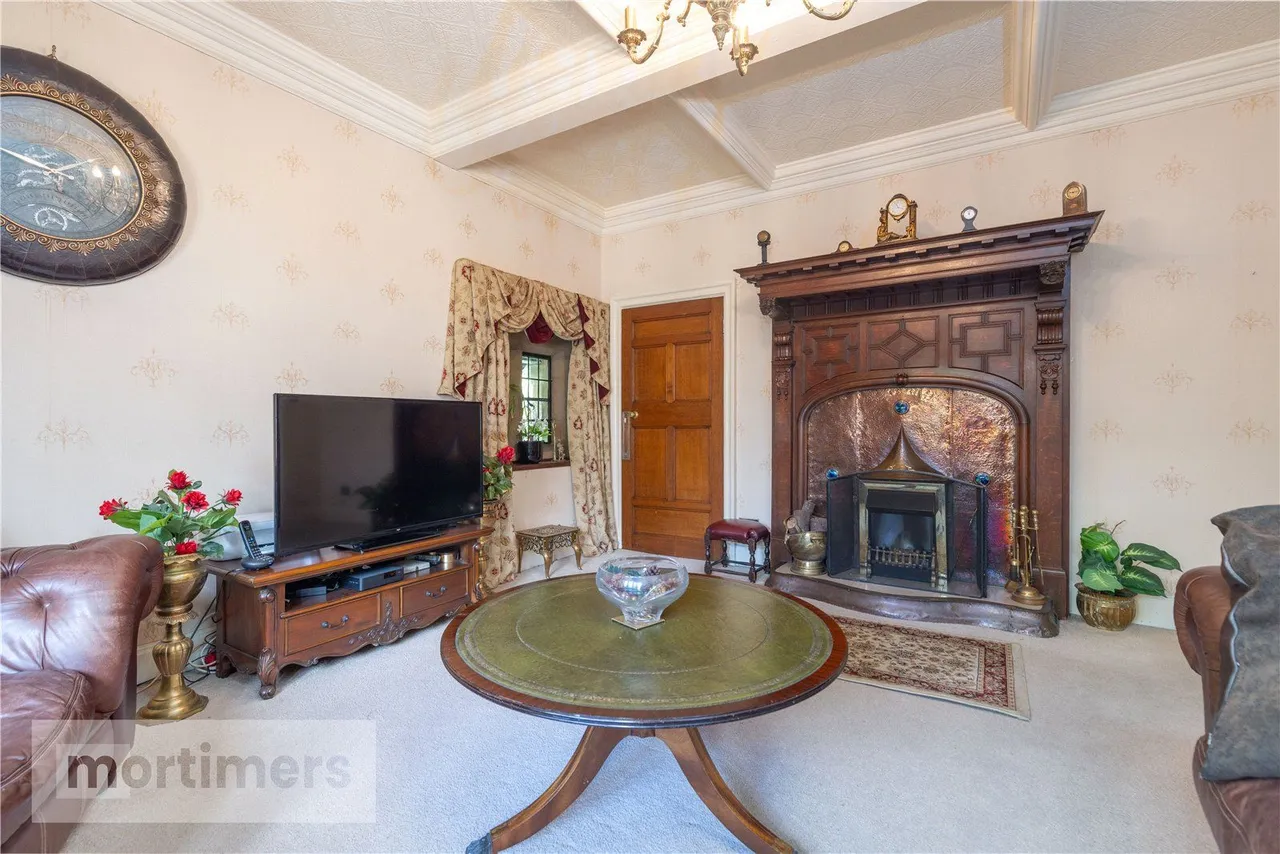 Whalley Road, Accrington, BB5, photo 8
