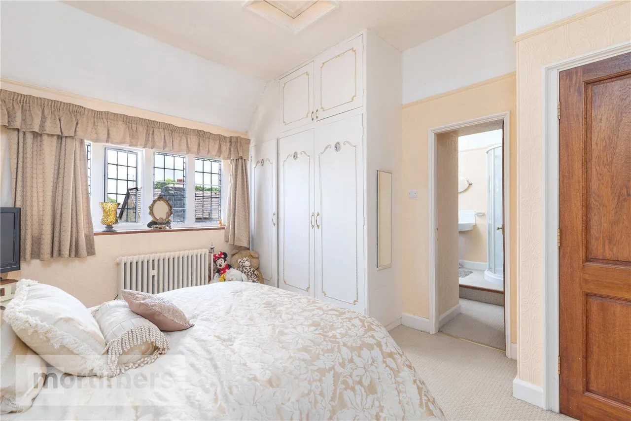 Whalley Road, Accrington, BB5, photo 31