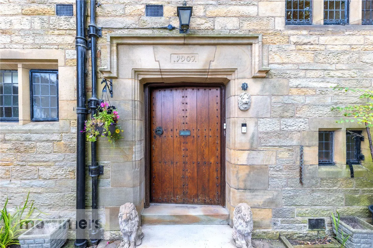 Whalley Road, Accrington, BB5, photo 41