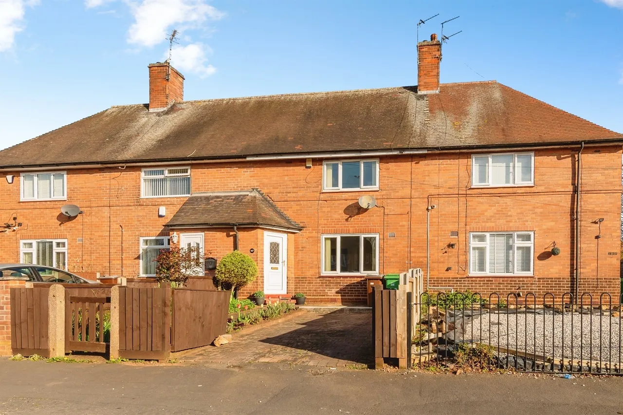 3 bed house for sale — Denewood Crescent, Nottingham