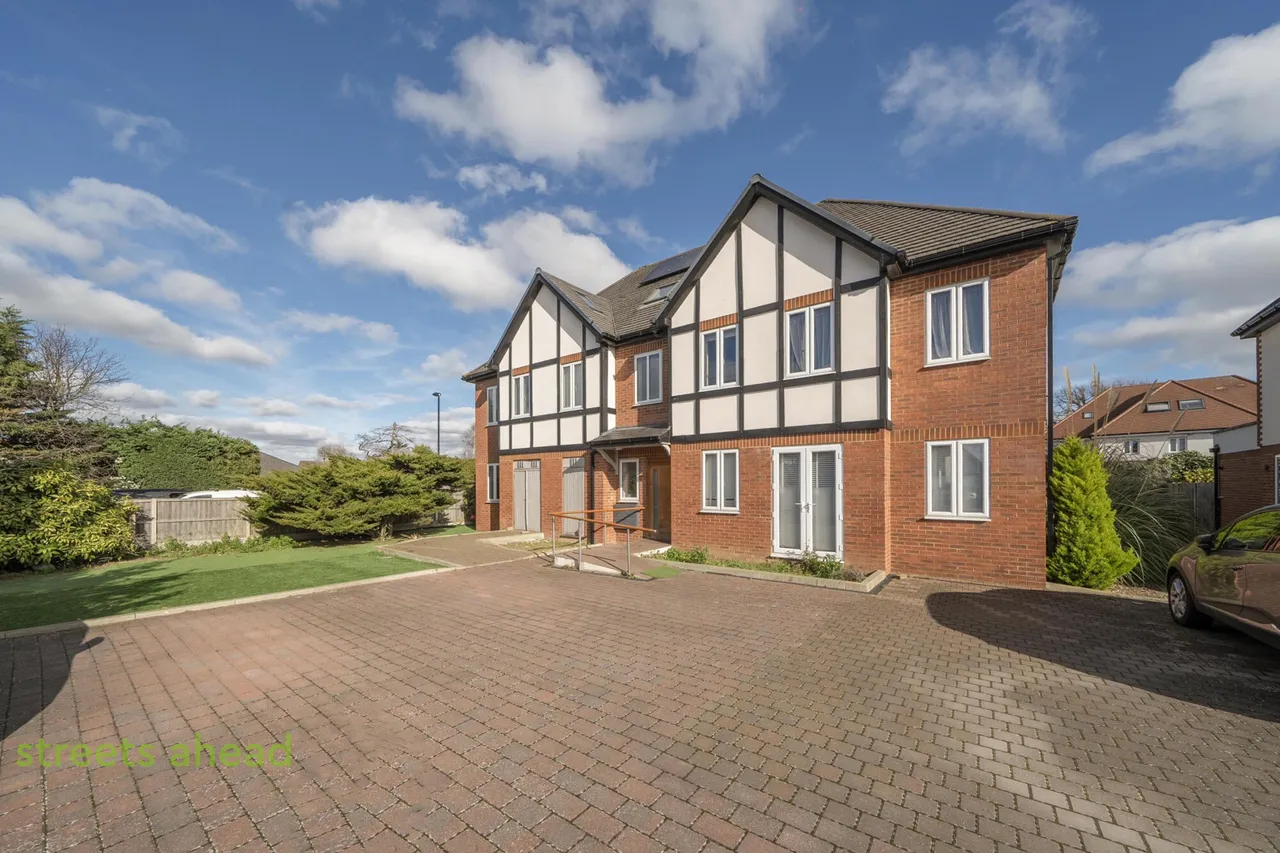 2 bed flat for sale, The Glade, Shirley, CR0