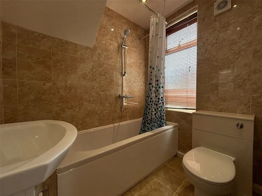 Sandringham Road, Gosforth, NE3, photo 2