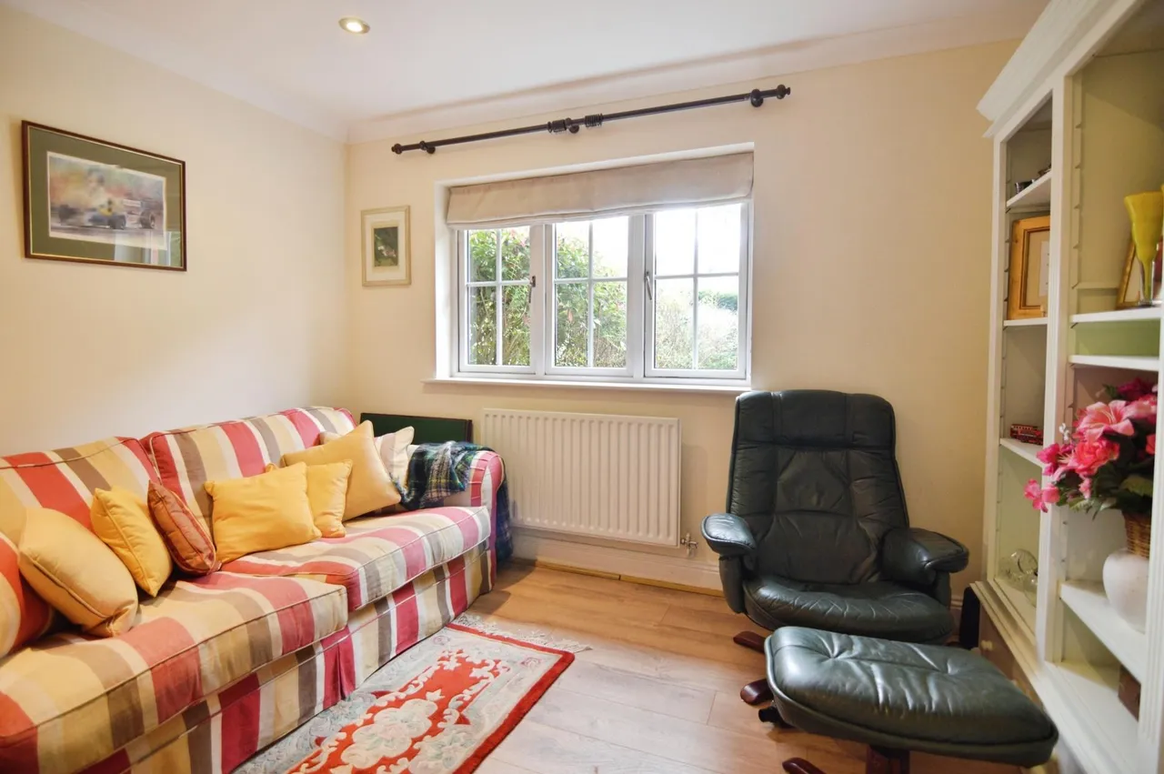 Broadcommon Road, Hurst, RG10, photo 6