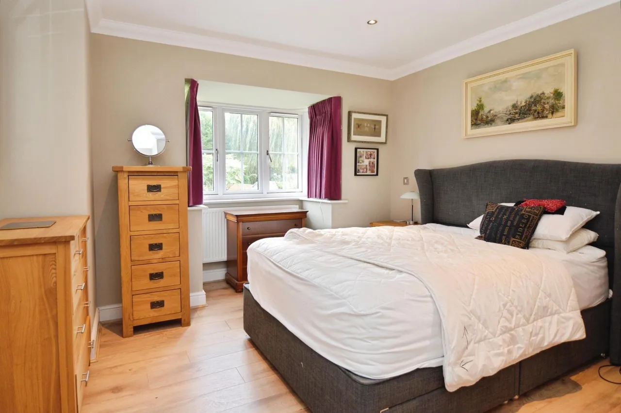 Broadcommon Road, Hurst, RG10, photo 7