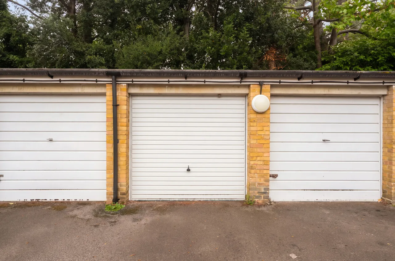 Beechmount Road, Bassett, SO16, photo 13