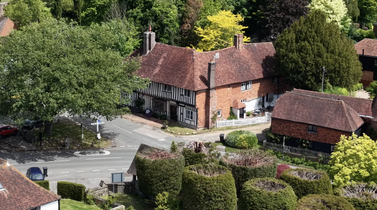 High Street, Brenchley, TN12, photo 15
