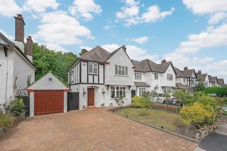 Whitgift Avenue, South Croydon, photo 16