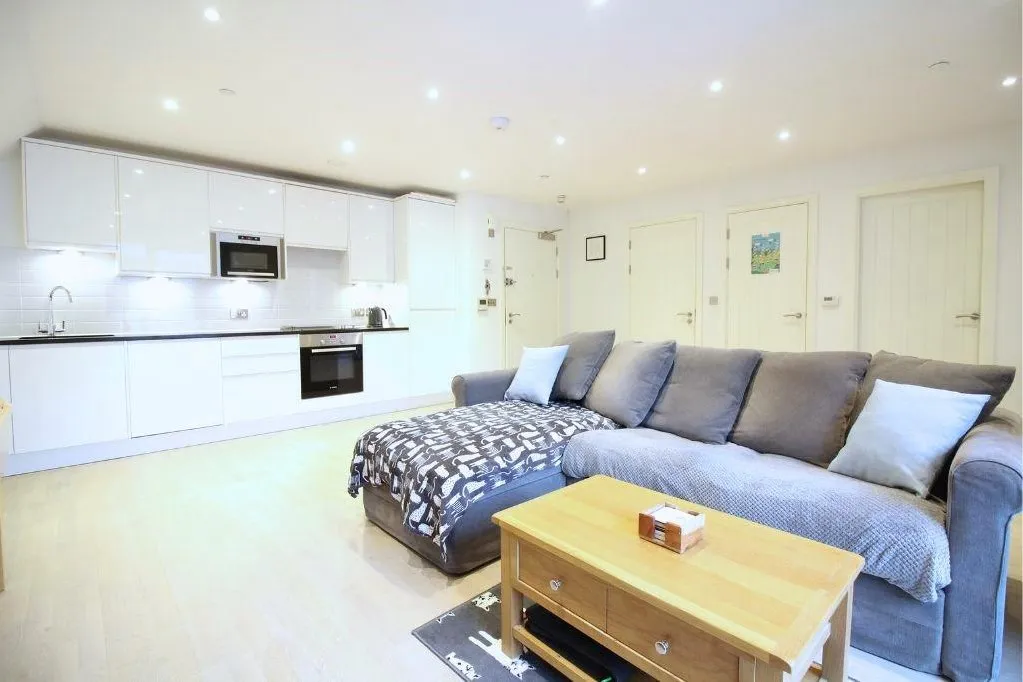 North Street, Horsham, West Sussex RH13 5TZ, photo 5