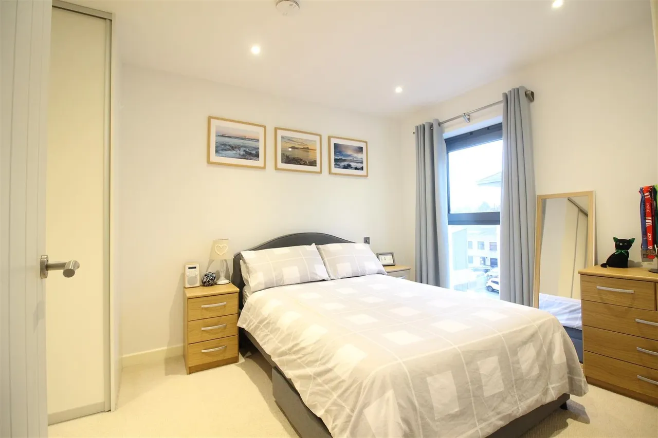 North Street, Horsham, West Sussex RH13 5TZ, photo 9