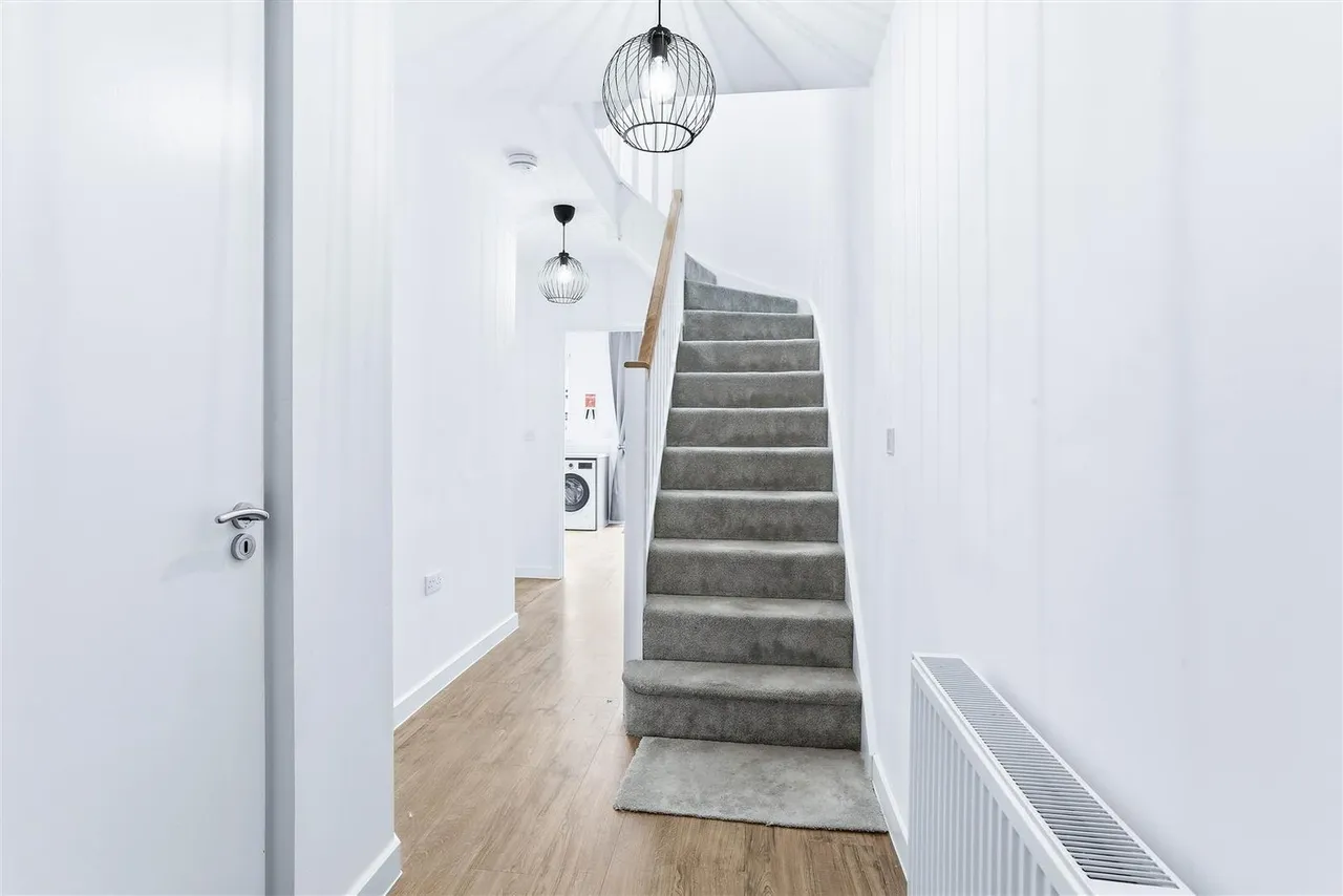 Calico Avenue, Wallington, SM6 7FZ, photo 10