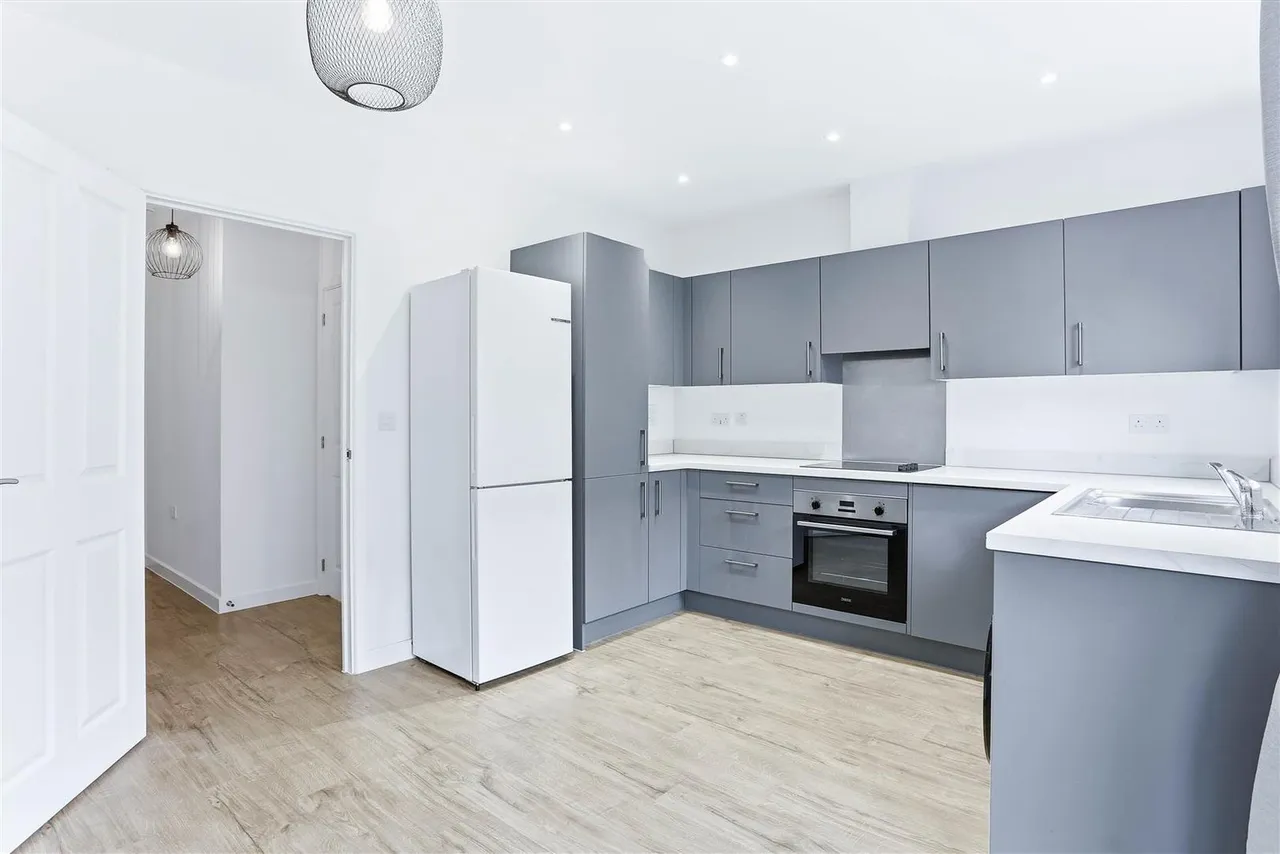 Calico Avenue, Wallington, SM6 7FZ, photo 5