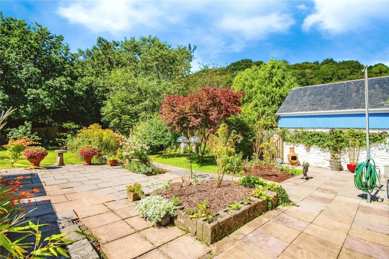 Trevaughan, Carmarthen, SA31, photo 15
