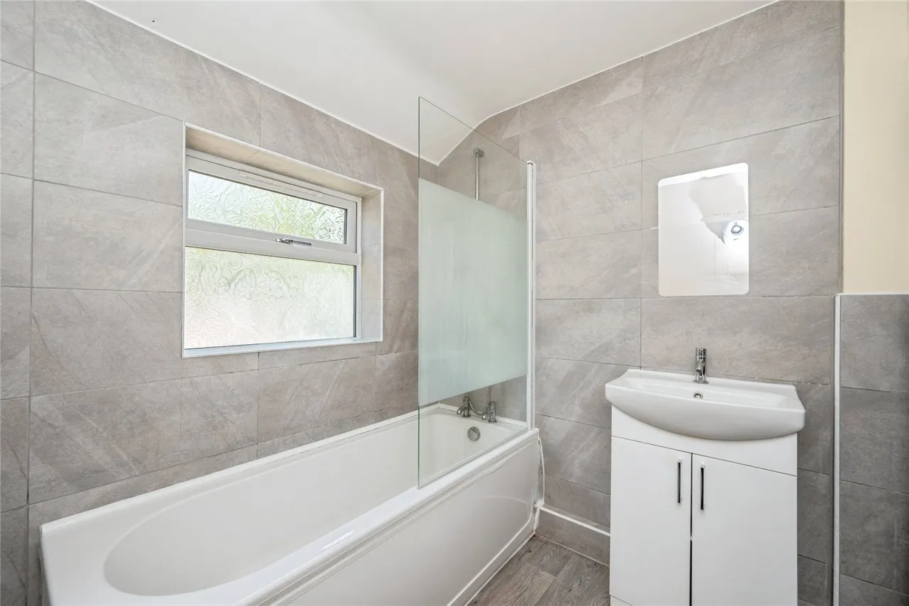 Sharpe Street, Tamworth, Staffordshire, B77, photo 4