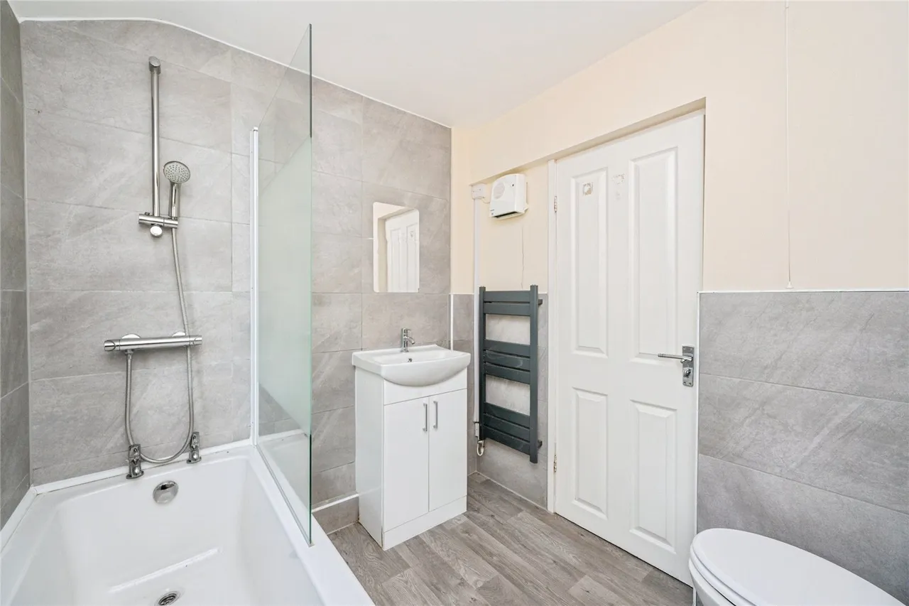 Sharpe Street, Tamworth, Staffordshire, B77, photo 5