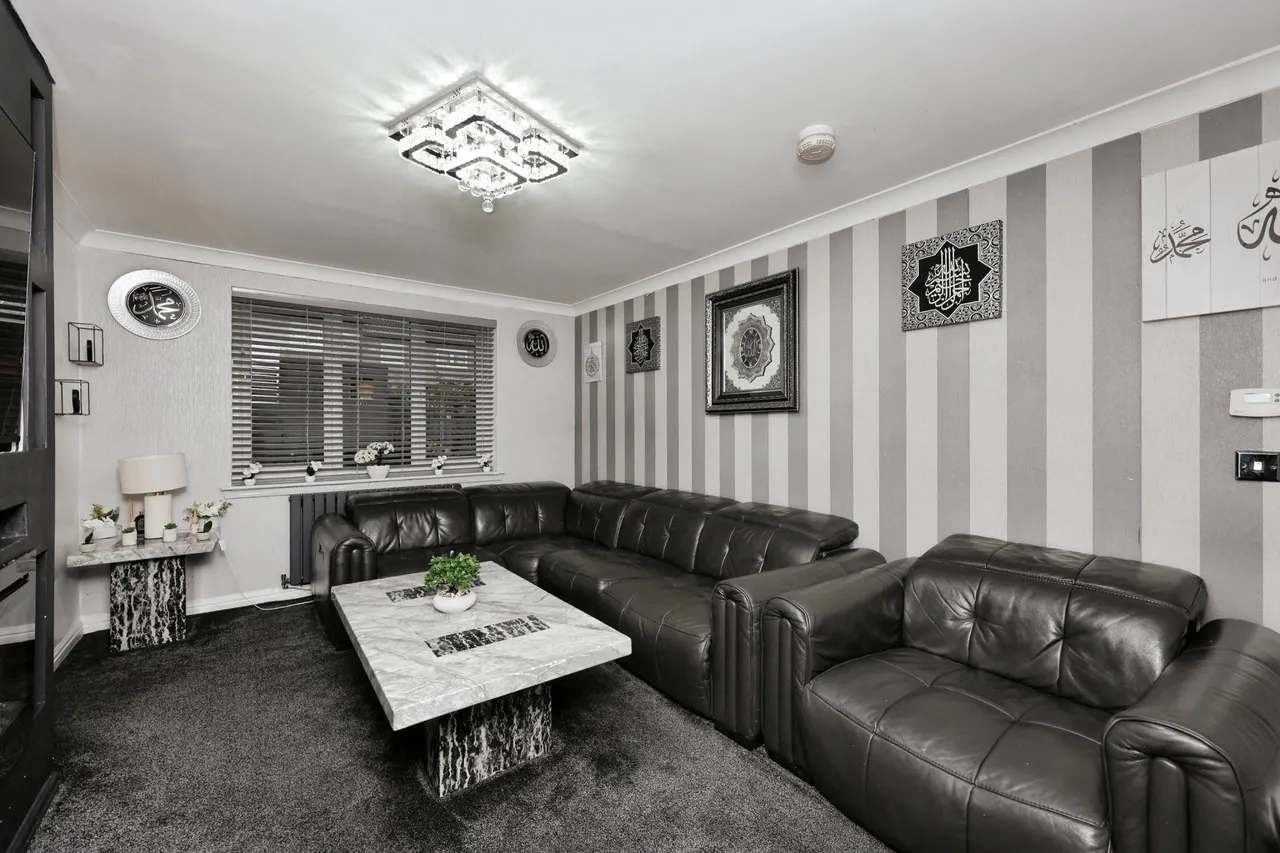 Woodmill Grove, Dunfermline, KY11, photo 7