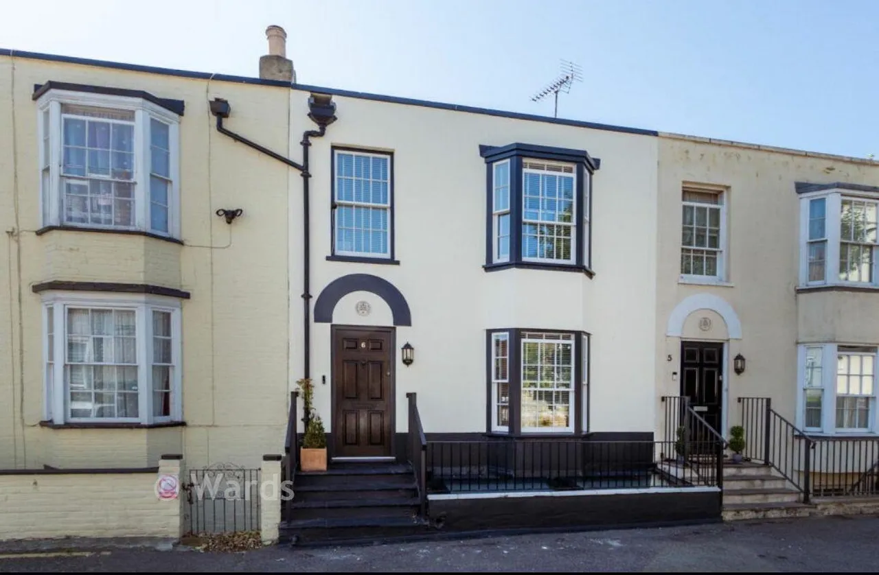 4 bed house for sale, Caroline Square, Margate, CT9
