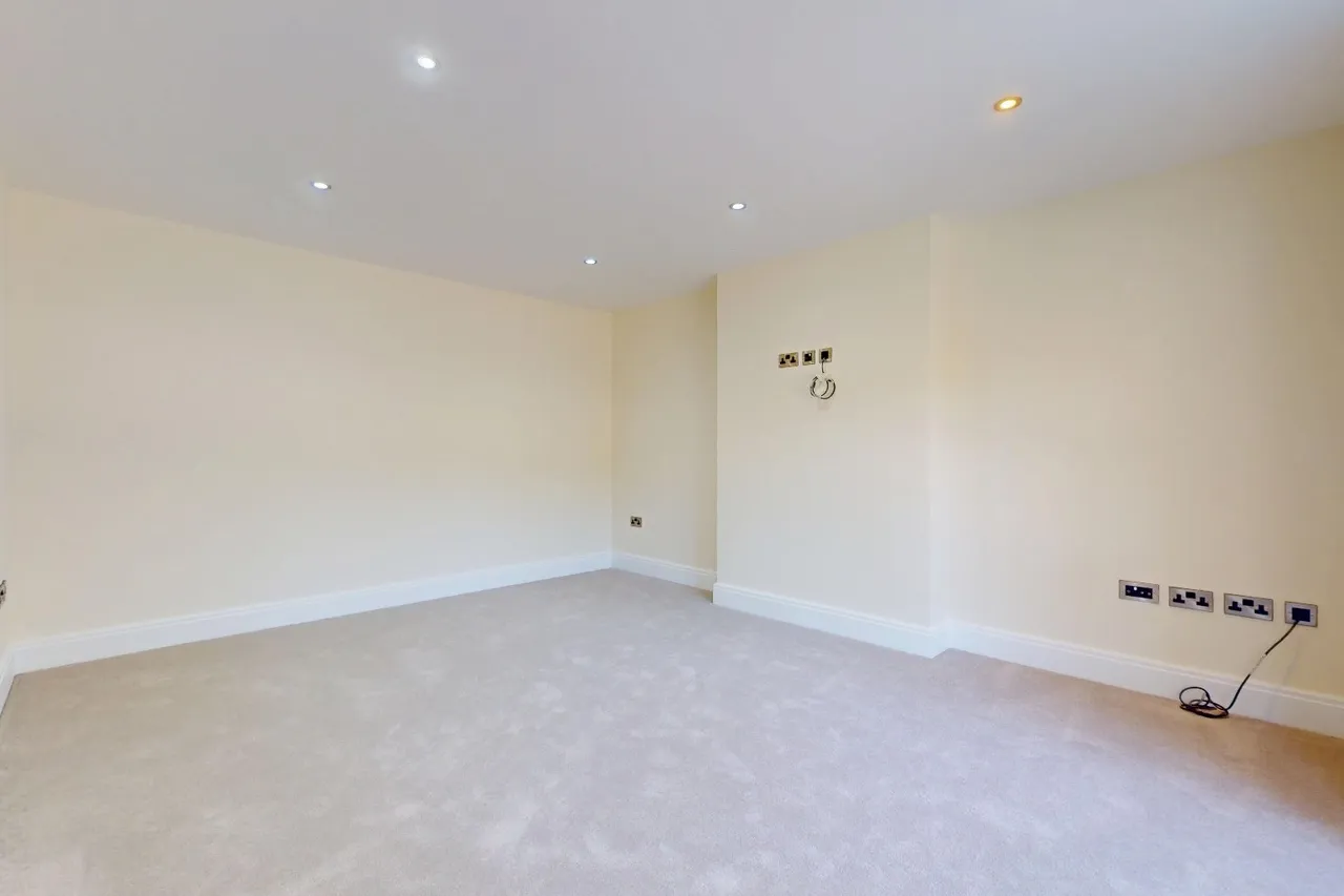 Donnerville Gardens, Admaston, Telford TF5 0DE, photo 9