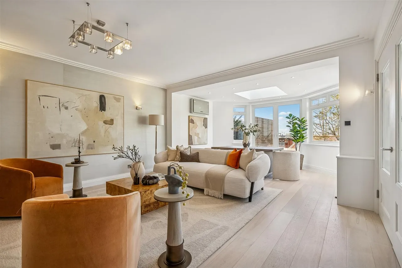 West Heath Road, Hampstead, NW3, photo 3
