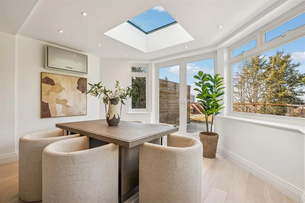 West Heath Road, Hampstead, NW3, photo 4