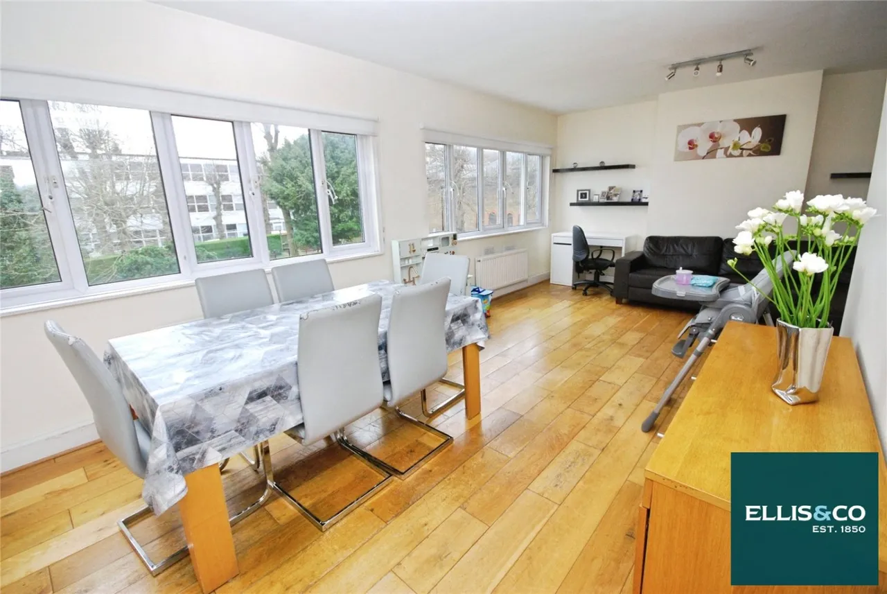 Highfield Court, Golders Green, NW11, photo 5