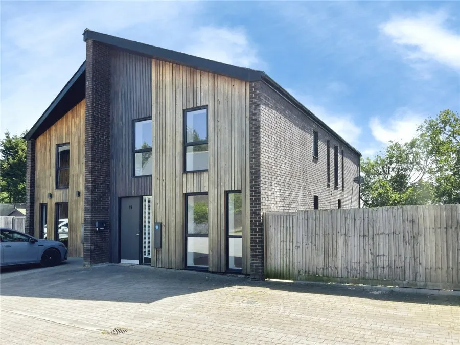 with 4 bedrooms in Harlow, CM17, photo 21