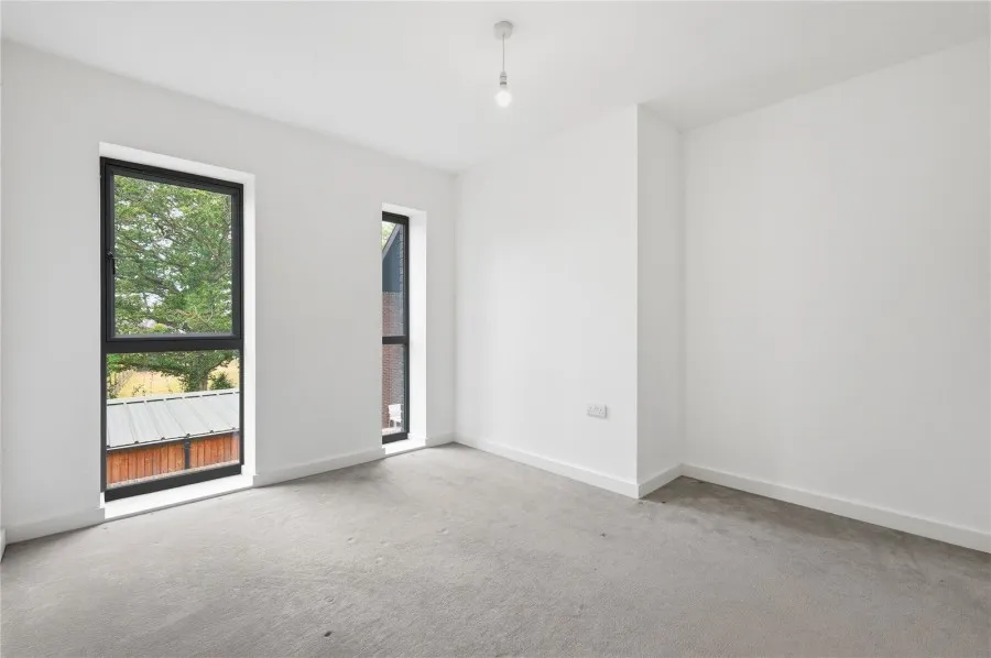 with 4 bedrooms in Harlow, CM17, photo 17