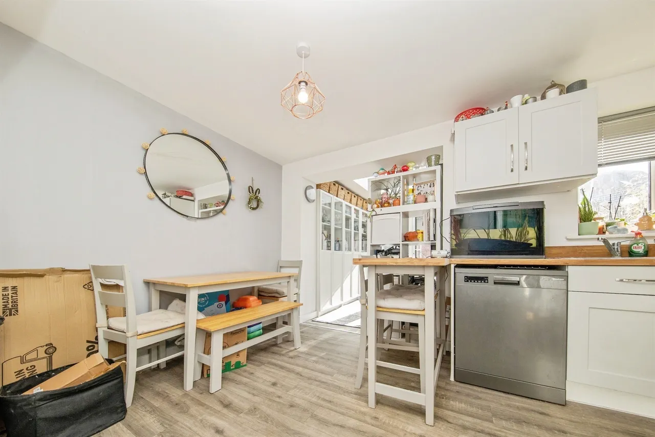 Hornbeam Close, Great Blakenham, Ipswich, photo 6