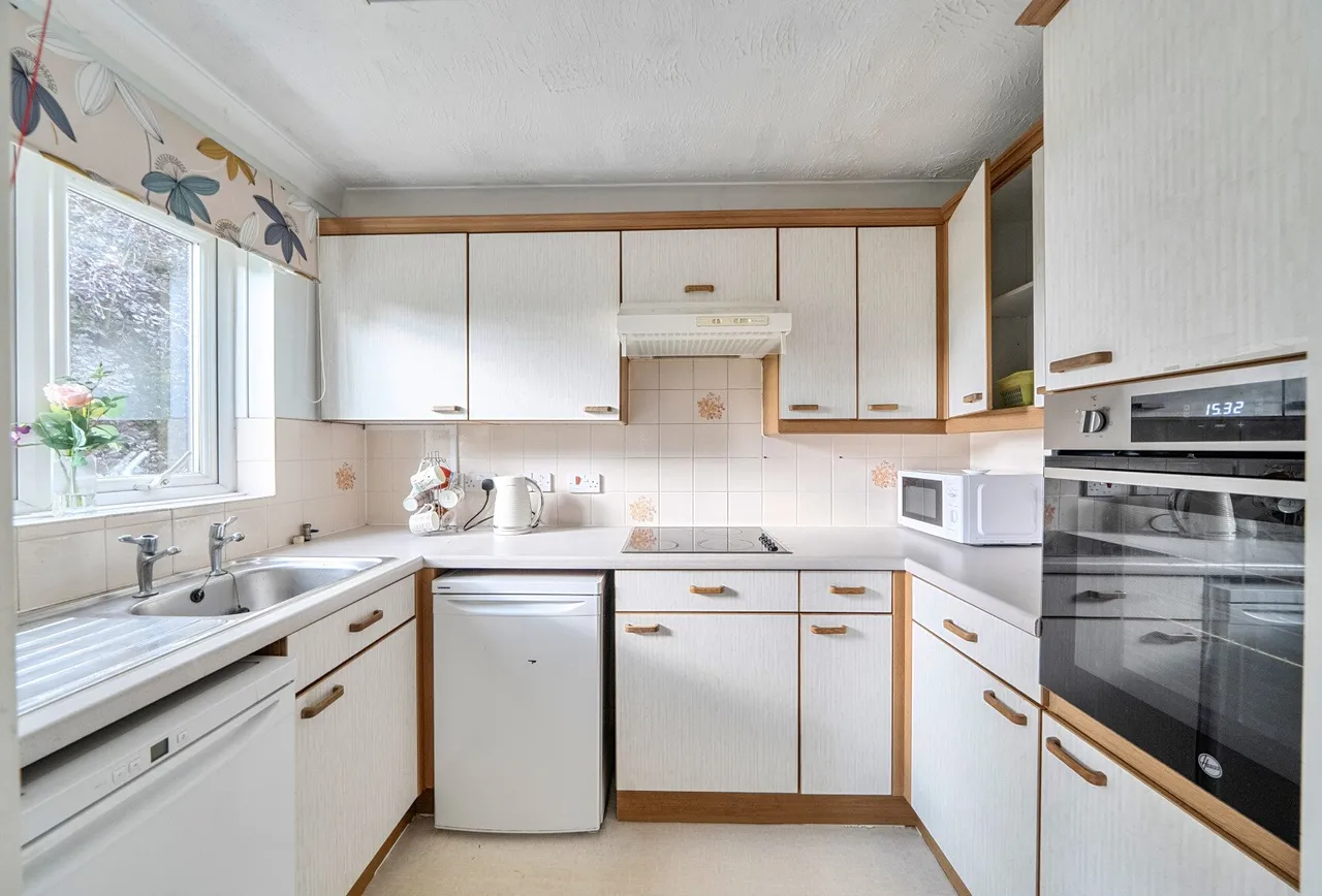 Cranley Gardens, Wallington, SM6 9PG, photo 3