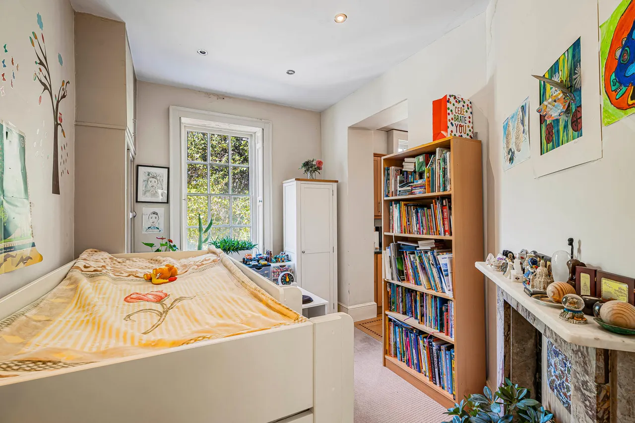 Middle Hill, Egham, TW20, photo 13