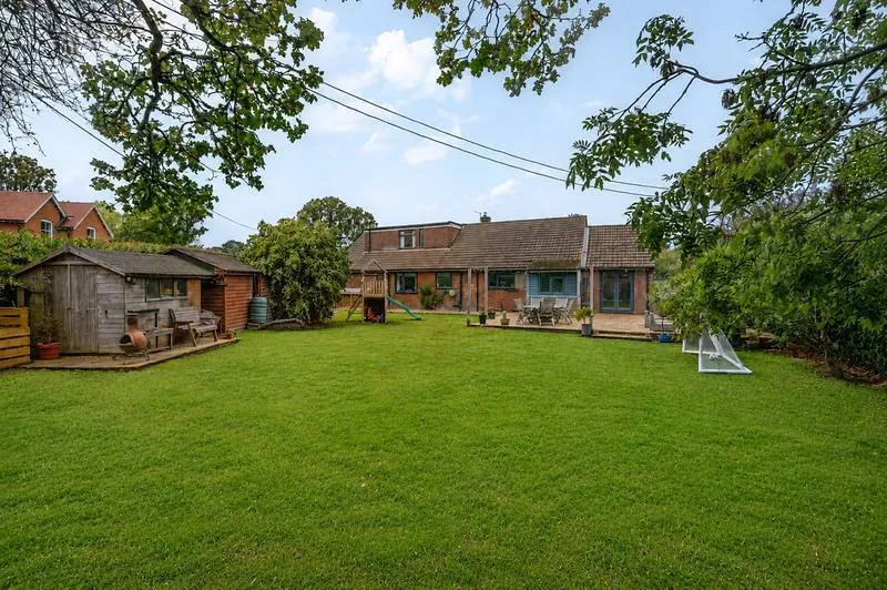 Post Office Road, Hungerford, RG17, photo 15