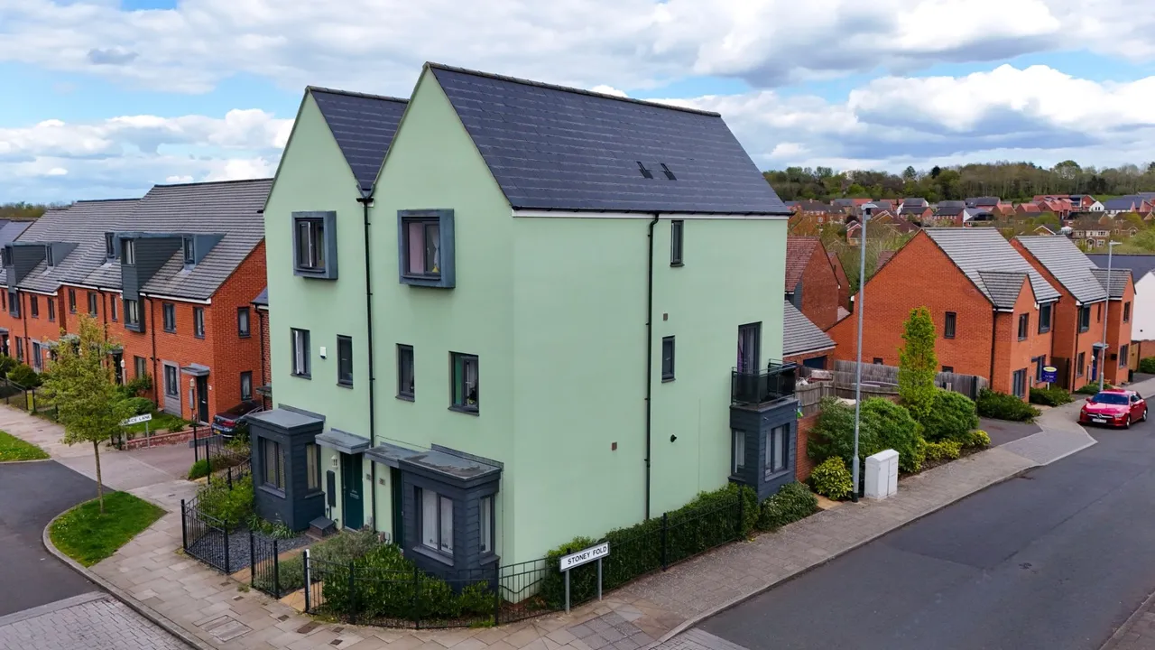 4 bed house for sale — Birchfield Way, Lawley Village, Telford TF3 5HP