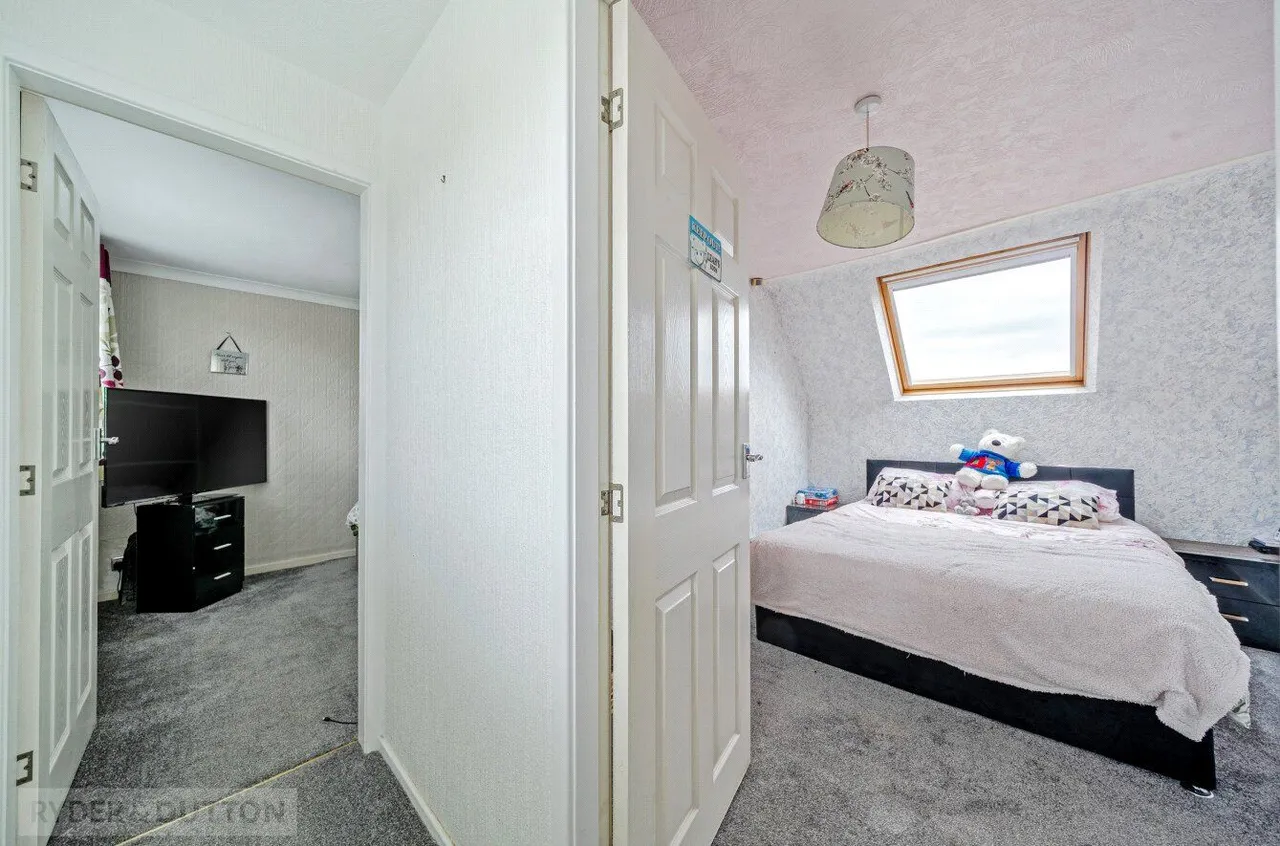 Weatherhill Road, Birchencliffe, HD3, photo 13