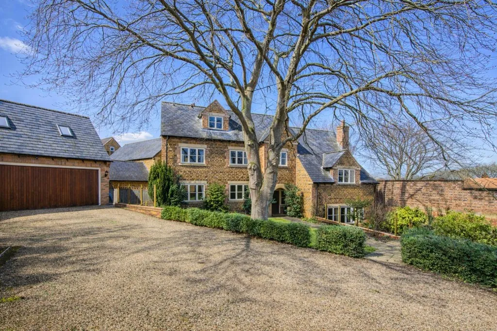 5 bed house for sale, Old Road, Scaldwell