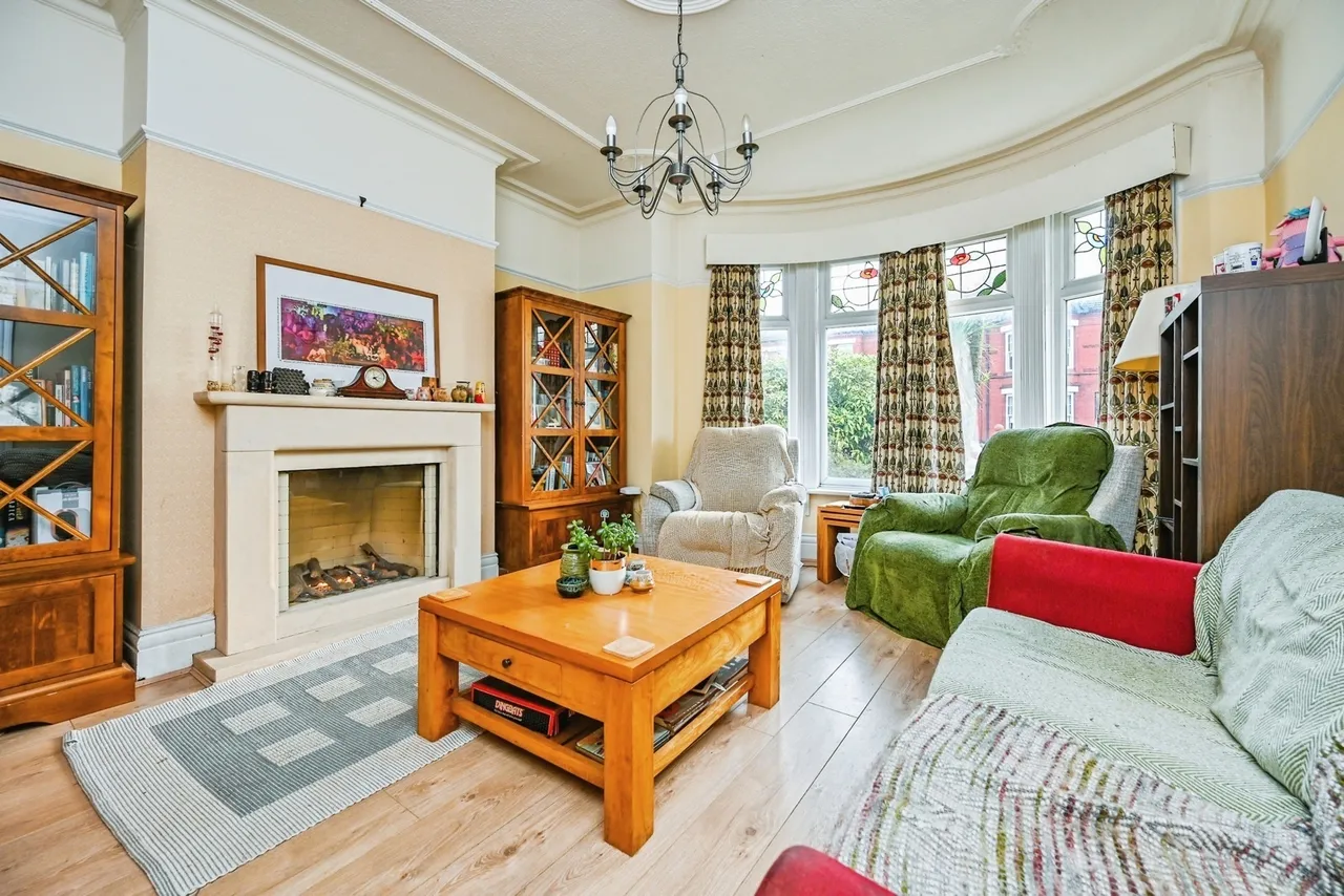 Kingsway, Waterloo, L22, photo 6