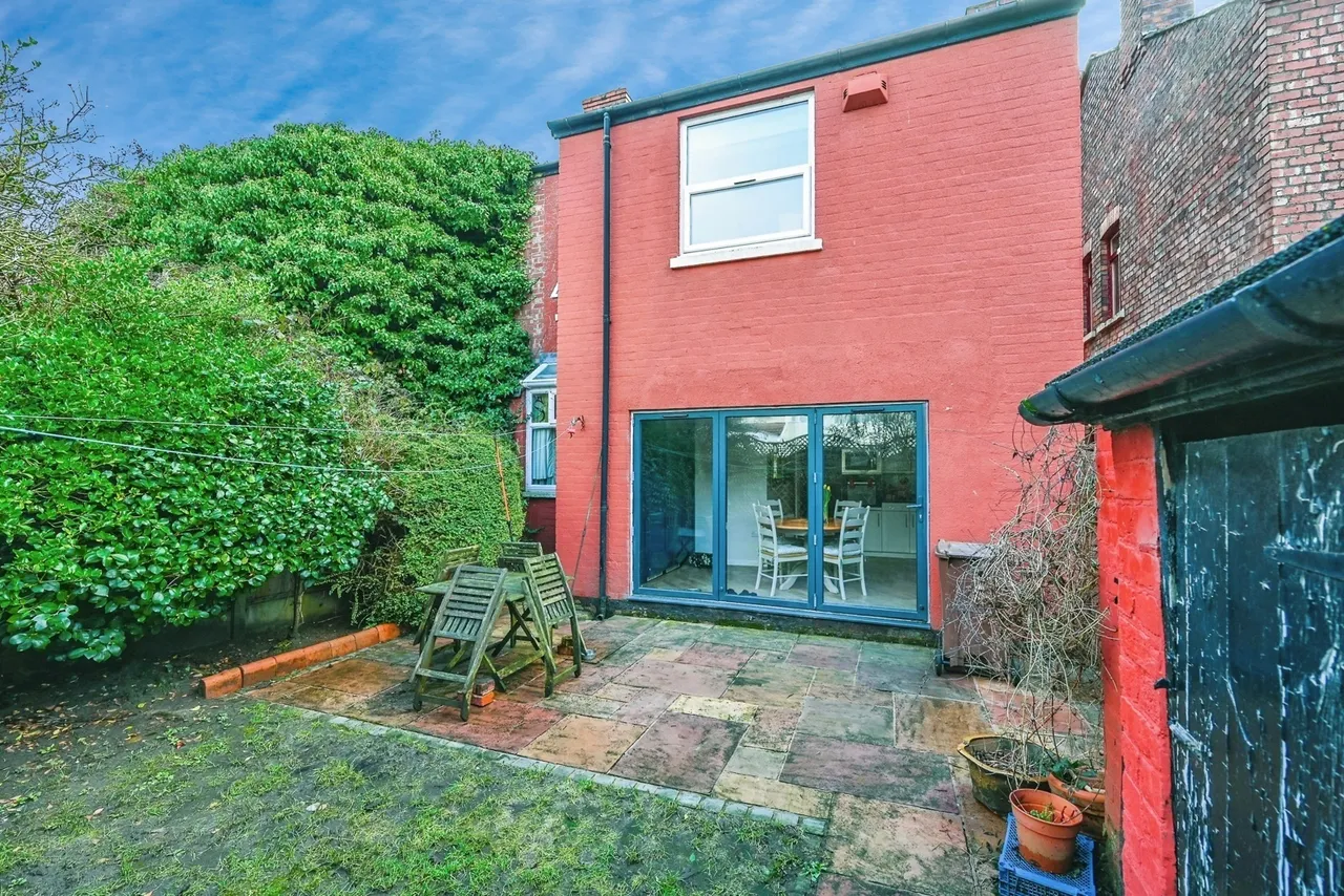 Kingsway, Waterloo, L22, photo 14