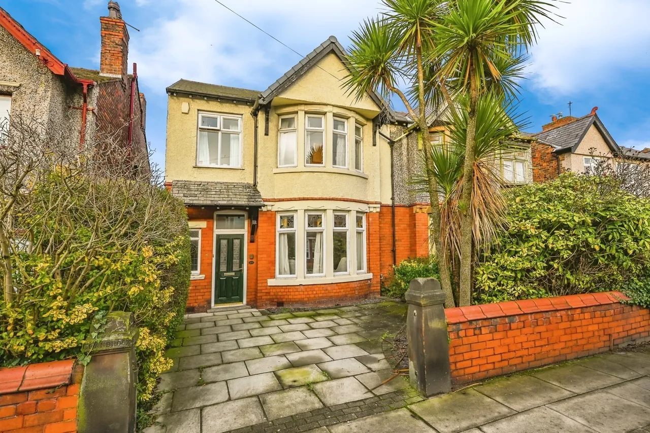 4 bed house for sale, Kingsway, Waterloo, L22